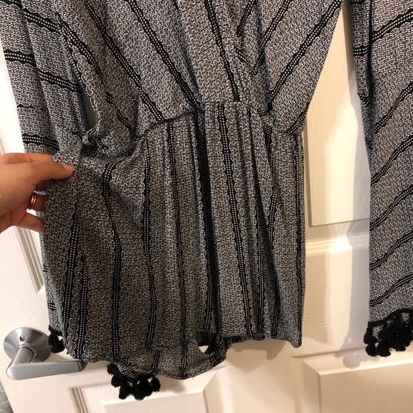 Romper - Picture 2 of 4